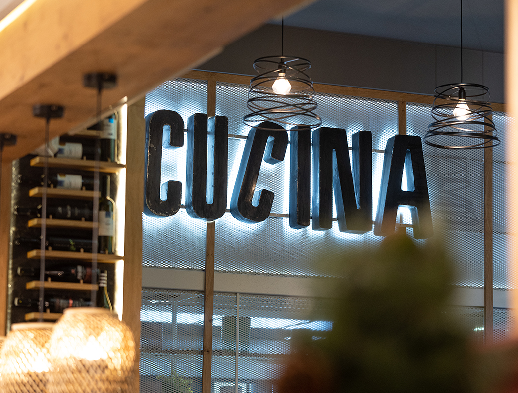 ΕΛΛΗΝΩΝ ΓΕΥΣΕΙΣ